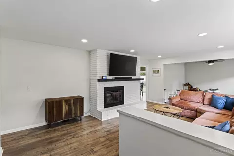 Living - 1028 Newcastle Dr, Cincinnati, OH 45231 photo 1 of 5