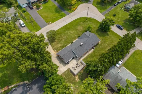 View/Area - 1028 Newcastle Dr, Cincinnati, OH 45231 photo 6 of 10