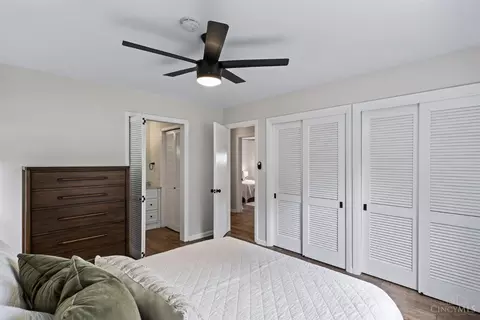 Bedroom - 1028 Newcastle Dr, Cincinnati, OH 45231 photo 3 of 6