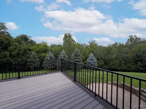 Exterior - 7235 Northgate Dr, Maineville, OH 45039 photo 5 of 6