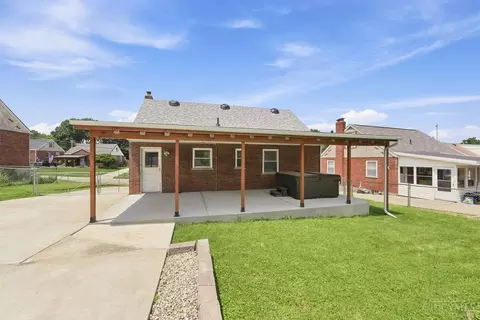 Exterior - 8546 Darnell Ave, Cincinnati, OH 45236 photo 10 of 10