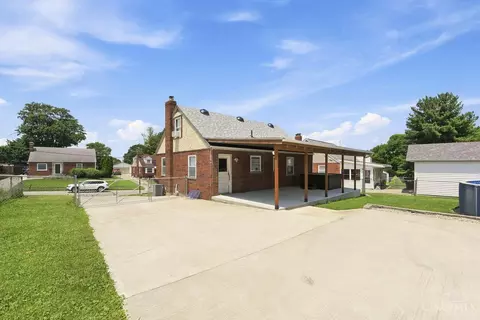 Exterior - 8546 Darnell Ave, Cincinnati, OH 45236 photo 9 of 10