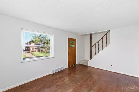 Living - 8546 Darnell Ave, Cincinnati, OH 45236 photo 3 of 3