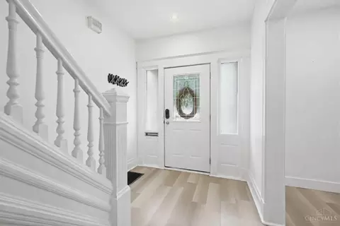 Entry Way - 2560 Hackberry St, Cincinnati, OH 45206 photo 1 of 6