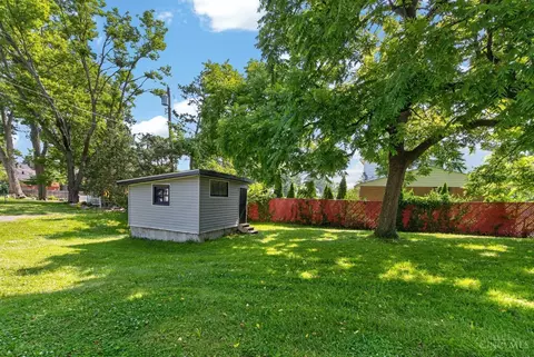 Exterior - 8812 Pine Rd, Cincinnati, OH 45242 photo 7 of 11