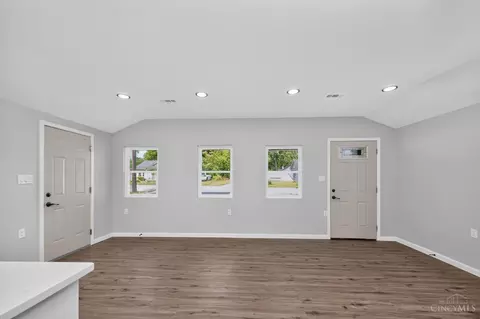 Living - 8812 Pine Rd, Cincinnati, OH 45242 photo 3 of 3