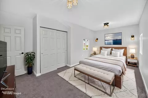 Bedroom - 8812 Pine Rd, Cincinnati, OH 45242 photo 1 of 13