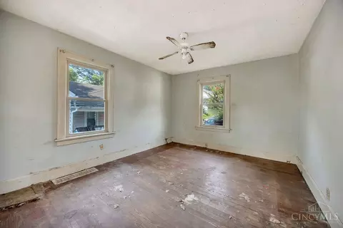 Bedroom - 5807 Elder St, Fairfax, OH 45227 photo 1 of 3