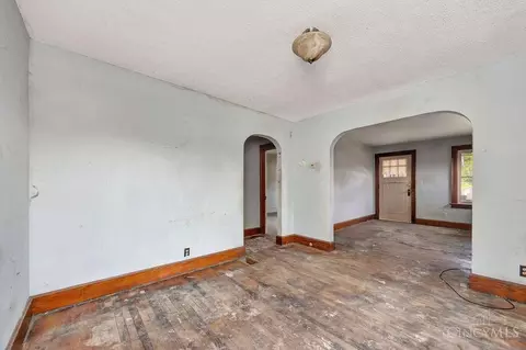 Living - 5807 Elder St, Fairfax, OH 45227 photo 7 of 7