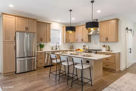 Kitchen - 6845 E Fork Rd, Cincinnati, OH 45227 photo 1 of 3