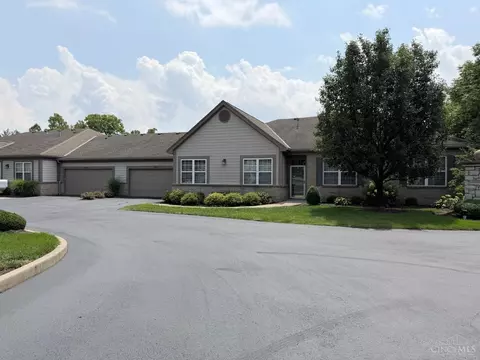 8407 Arbor Ln, West Chester, OH 45069