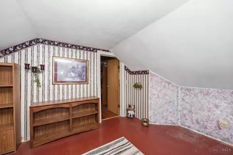 Bedroom - 213 Highland Ave, Blanchester, OH 45107 photo 7 of 8