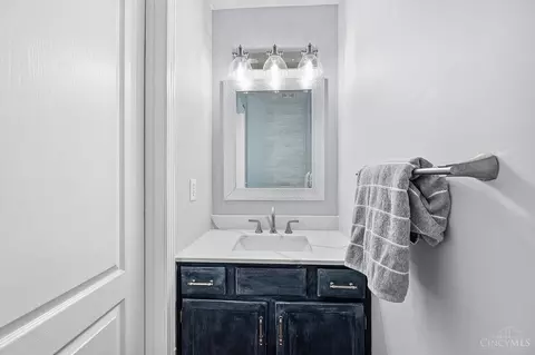 Bath - 4603 Allison Ln, Batavia, OH 45103 photo 1 of 6