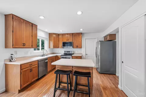 Kitchen - 4603 Allison Ln, Batavia, OH 45103 photo 2 of 4