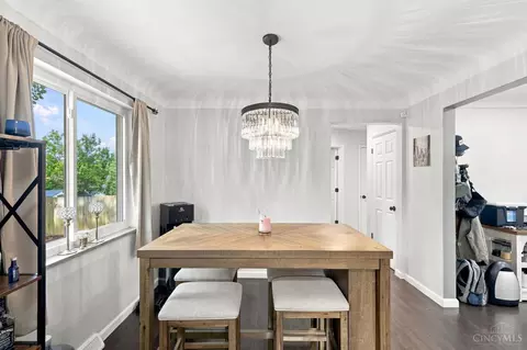 Dining - 1467 Larann Ln, Cincinnati, OH 45231 photo 3 of 3