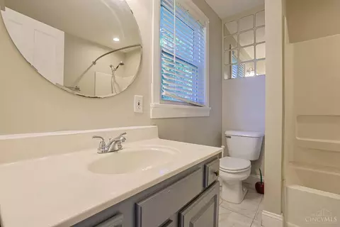 Bath - 3000 Mapleleaf Ave, Cincinnati, OH 45213 photo 1 of 3