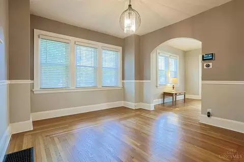 Living - 3000 Mapleleaf Ave, Cincinnati, OH 45213 photo 5 of 6