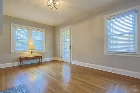 Living - 3000 Mapleleaf Ave, Cincinnati, OH 45213 photo 1 of 6