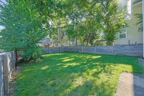 Exterior - 3000 Mapleleaf Ave, Cincinnati, OH 45213 photo 5 of 8