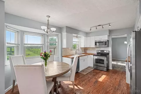 Kitchen - 2004 Crest Rd, Forest Park, OH 45240 photo 1 of 3