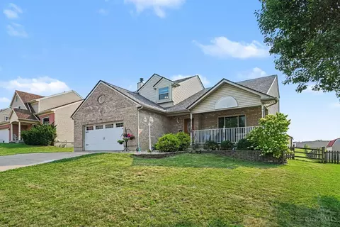 Exterior - 2004 Crest Rd, Forest Park, OH 45240 photo 2 of 6