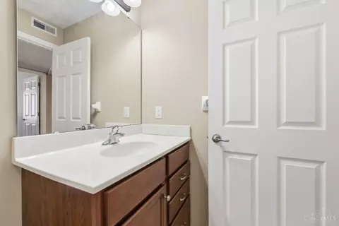 Other - 3383 Emerald Lakes Dr, Cincinnati, OH 45211 photo 15 of 17