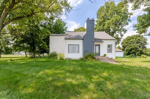 7010 Troy Frederick Rd, Tipp City, OH 45371