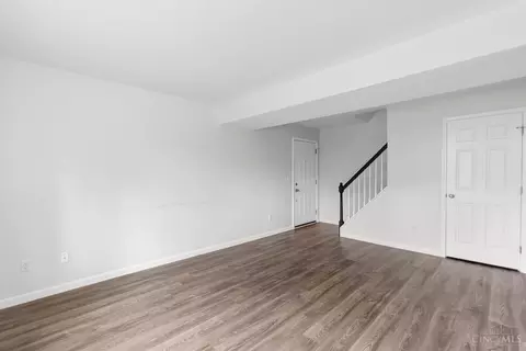 Living - 7752 Montgomery Rd, Cincinnati, OH 45236 photo 5 of 7