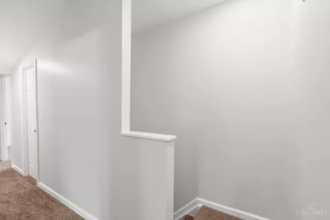 Entry Way - 7752 Montgomery Rd, Cincinnati, OH 45236 photo 7 of 12