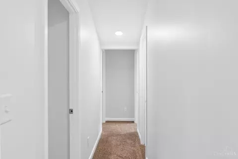 Entry Way - 7752 Montgomery Rd, Cincinnati, OH 45236 photo 9 of 12