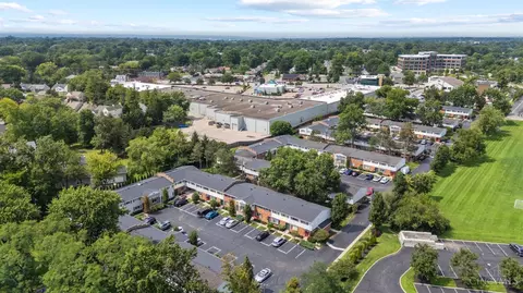 View/Area - 7752 Montgomery Rd, Cincinnati, OH 45236 photo 2 of 4