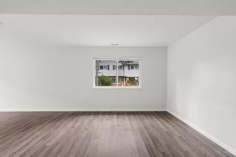 Living - 7752 Montgomery Rd, Cincinnati, OH 45236 photo 2 of 7