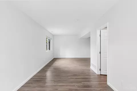Living - 7752 Montgomery Rd, Cincinnati, OH 45236 photo 7 of 7