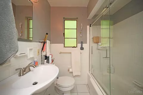 Bath - 3731 Center, Cincinnati, OH 45227 photo 1 of 3