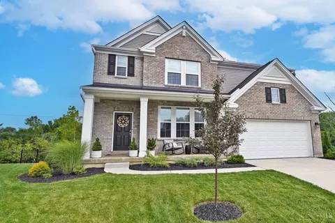 Exterior - 970 Crestpoint Ct, Cincinnati, OH 45245 photo 2 of 11