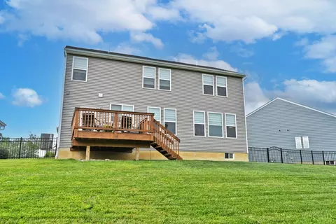 Exterior - 970 Crestpoint Ct, Cincinnati, OH 45245 photo 11 of 11