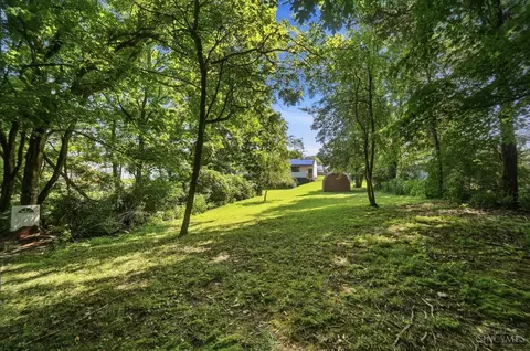 Exterior - 4687 Galaxy Ln, Cincinnati, OH 45244 photo 13 of 15