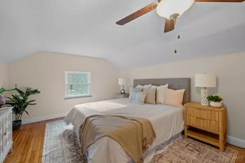 Bedroom - 6838 Roe St, Cincinnati, OH 45227 photo 5 of 7