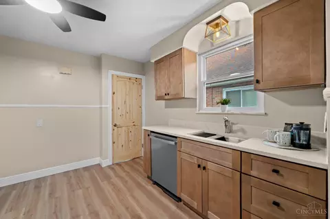 Kitchen - 6838 Roe St, Cincinnati, OH 45227 photo 5 of 5