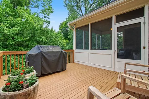 Exterior - 6311 Mercers Pointe Dr, Cincinnati, OH 45244 photo 6 of 11