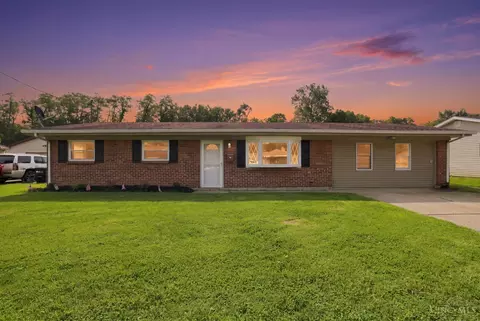 237 Linda Ct, Trenton, OH 45067