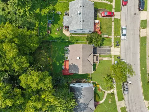 View/Area - 1742 Ashbrook Dr, Cincinnati, OH 45238 photo 1 of 1