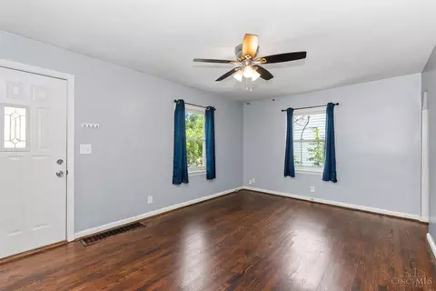 Living - 1742 Ashbrook Dr, Cincinnati, OH 45238 photo 4 of 4