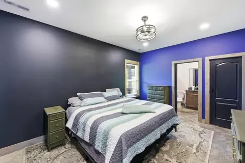 Bedroom - 2585 Moler Rd, Goshen, OH 45122 photo 1 of 8