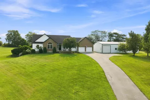 62 Kings Ct, New Vienna, OH 45159