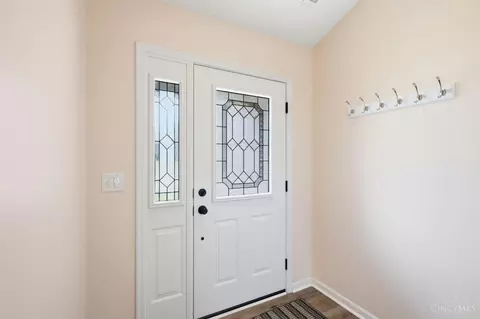 Entry Way - 914 Conner Dr, Hamilton, OH 45013 photo 1 of 5