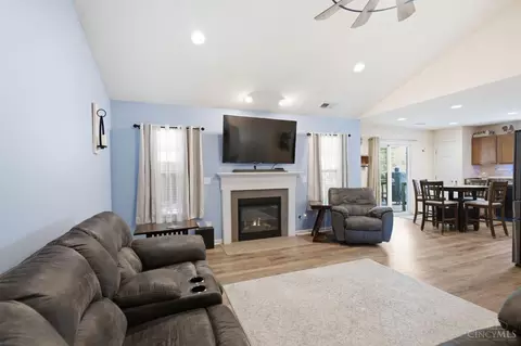 Other - 914 Conner Dr, Hamilton, OH 45013 photo 6 of 13