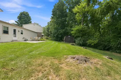 Exterior - 5480 Dengail Dr, Cincinnati, OH 45238 photo 4 of 4