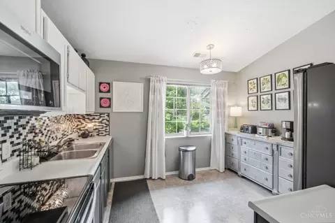 Kitchen - 3935 School Section Rd, Cheviot, OH 45211 photo 1 of 7