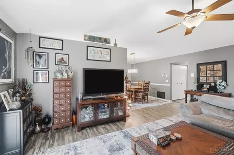 Living - 3935 School Section Rd, Cheviot, OH 45211 photo 2 of 3